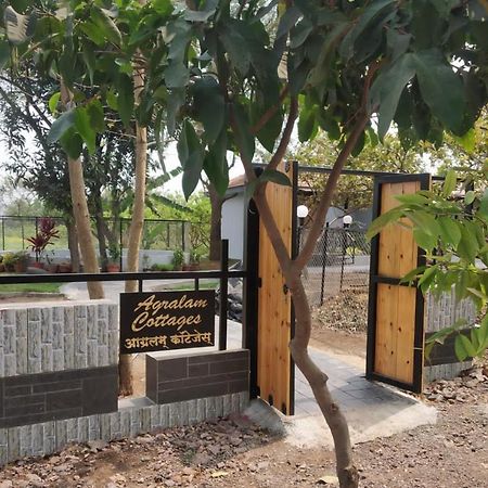 נאסיק Agralam Cottages @Raghunandan Resort מראה חיצוני תמונה